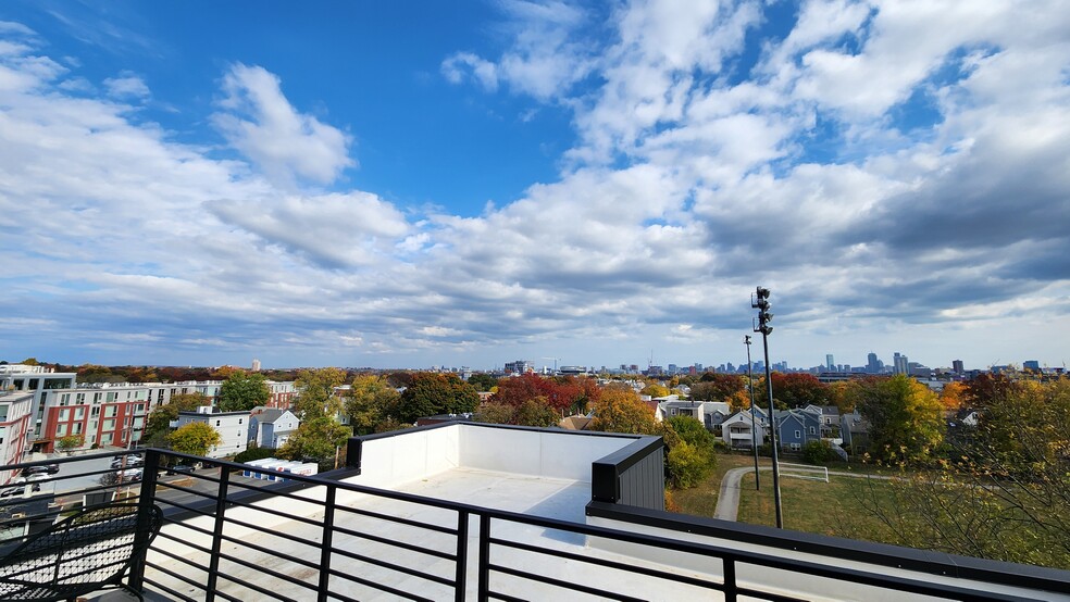 Building Photo - 58 Leo M Birmingham Pky