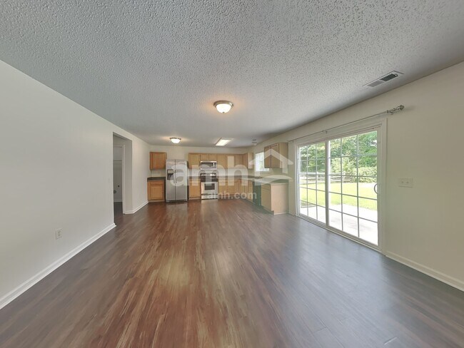 Building Photo - 439 Annaberg Ln