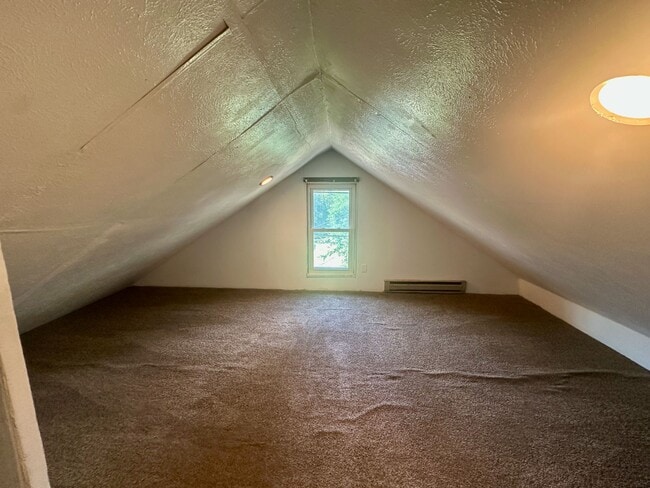 Building Photo - 728 McKinley Ave