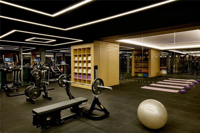 Building Photo - 500 Alton Rd