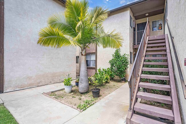 Building Photo - 2481 Ulric St