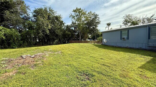 Building Photo - 5109 Hibiscus Rd