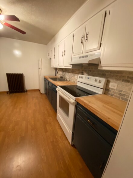 Primary Photo - 2648 PA-982