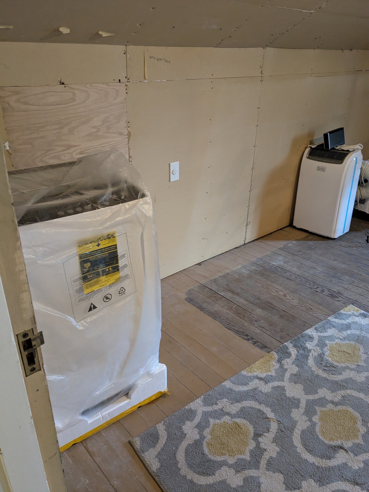 Building Photo - 1974 SE 24th Ave