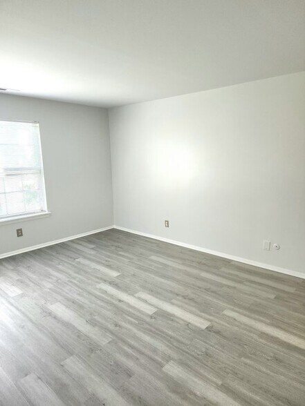 Building Photo - 366A Delancey Pl