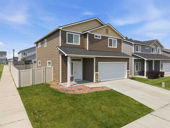 Building Photo - 124 S Glenbrook Ct