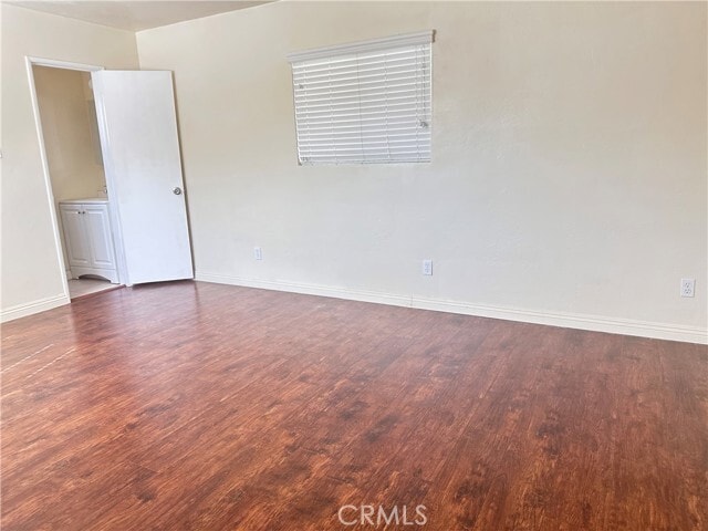 Building Photo - 1127 E Larkwood St