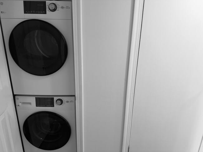 Building Photo - 1080 Wisconsin Ave NW