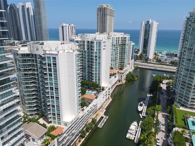 Building Photo - 150 Sunny Isles Blvd