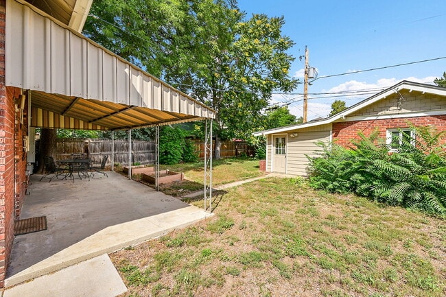 Building Photo - $3,700- Charming and Updated 4 bed, 3 bath Home in West Highland Denver!