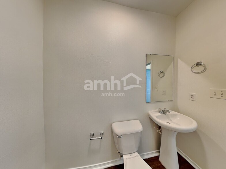 Building Photo - 12313 Downy Birch Rd