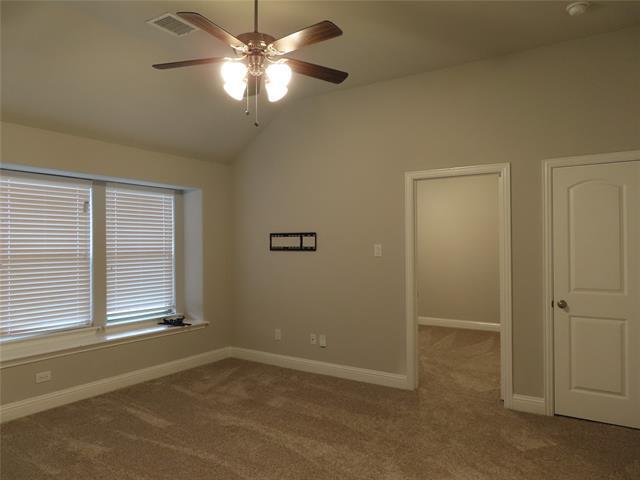 Building Photo - 426 Oleander Dr