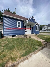 Building Photo - 727 Randolph St