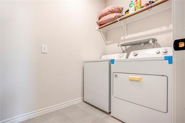 Building Photo - 9716 Gooseneck Dr