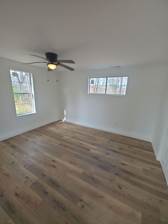 Building Photo - Cozy Newly Remodeled 2-Bedroom Single-Level Home Near TTU