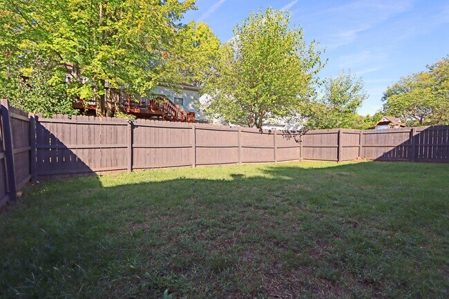 Building Photo - 7701 Flynnway Dr