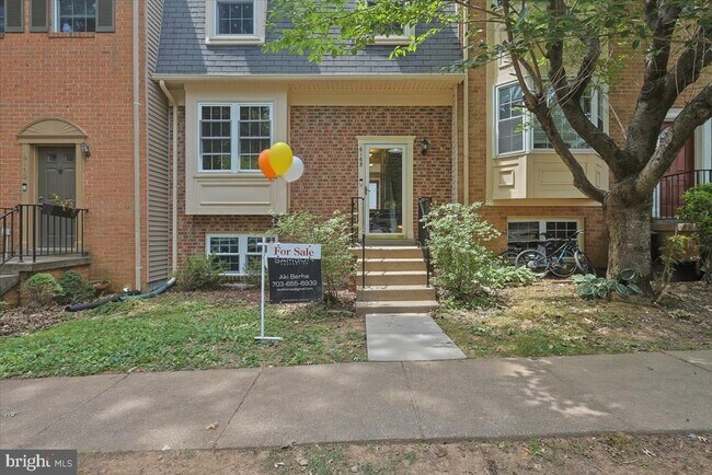 Building Photo - 6168 Forest Creek Ct