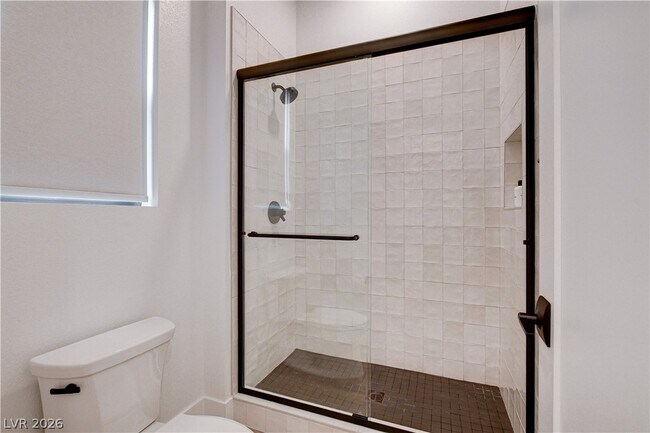 Building Photo - 779 Willits St