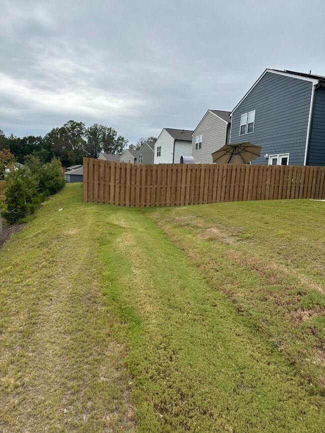 Building Photo - 1632 Laforce Cv