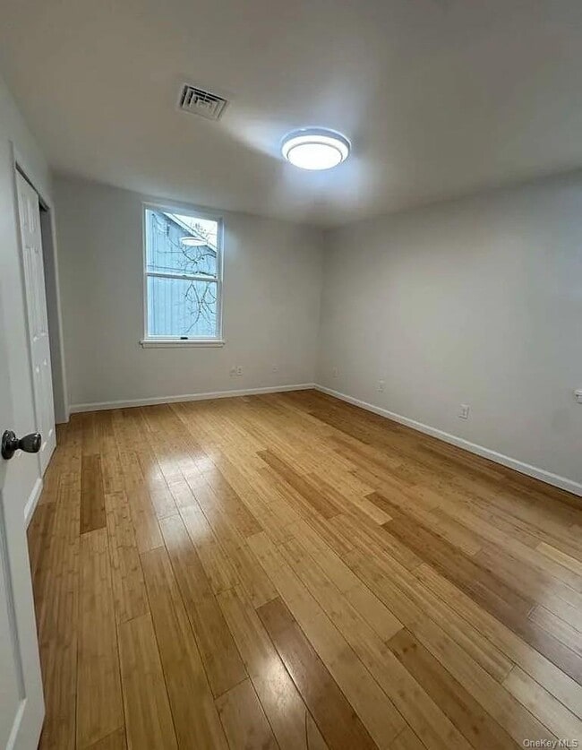 Building Photo - 51 Greenwich Ave