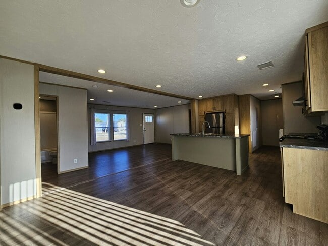 Building Photo - 1009 Wabash Ct