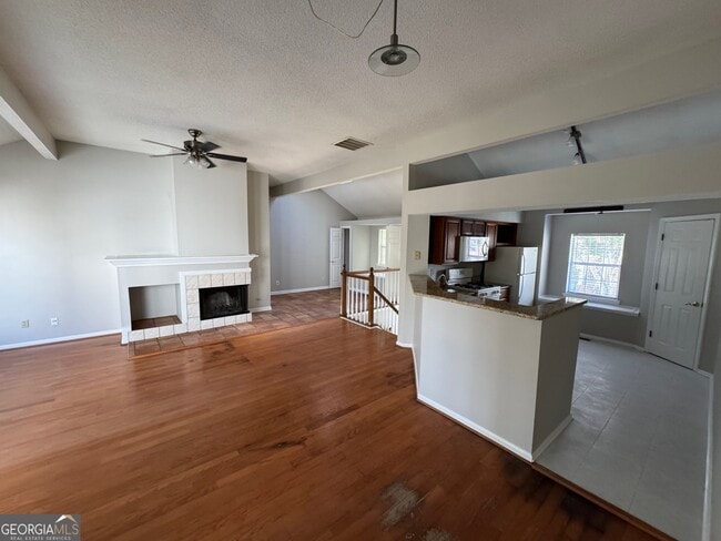 Building Photo - 2220 Goodwood Blvd SE