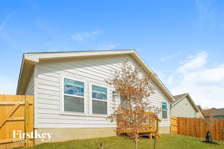 Building Photo - 1222 Kiskadee Wy