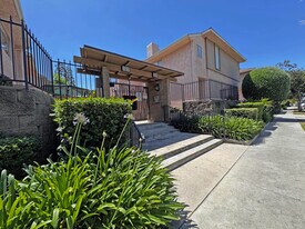 Building Photo - 1508 Dixon St