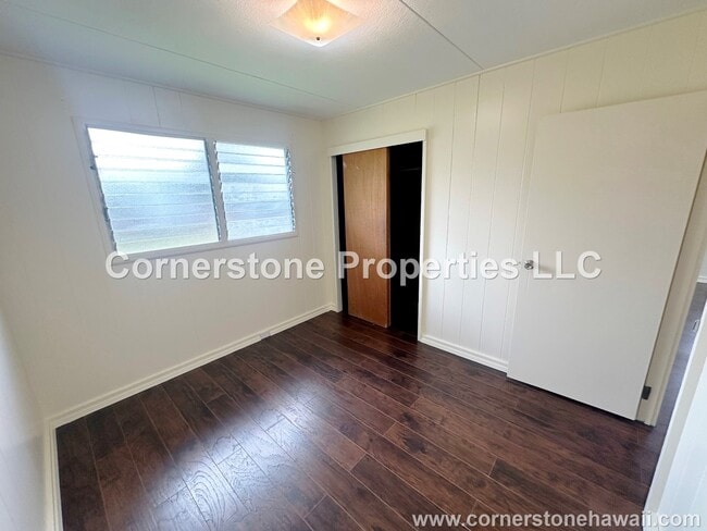 Building Photo - 528 Oneawa St