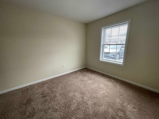 Building Photo - 20 Sentinel Court