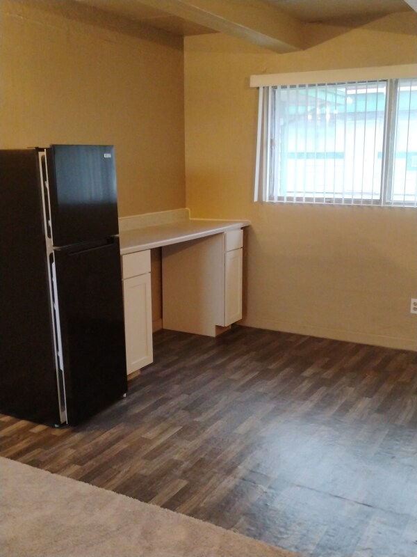 Building Photo - 1639 Basin St SW