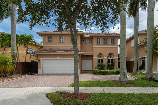 Building Photo - 12716 SW 136th Terrace