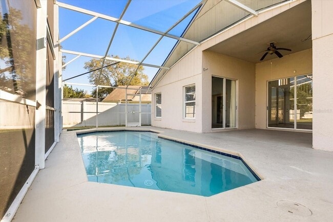 Building Photo - 2612 Brookshire Ct