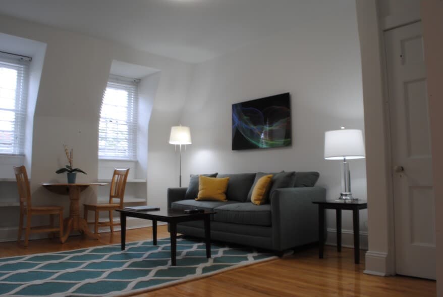 Unit #9 - 1906 R St NW