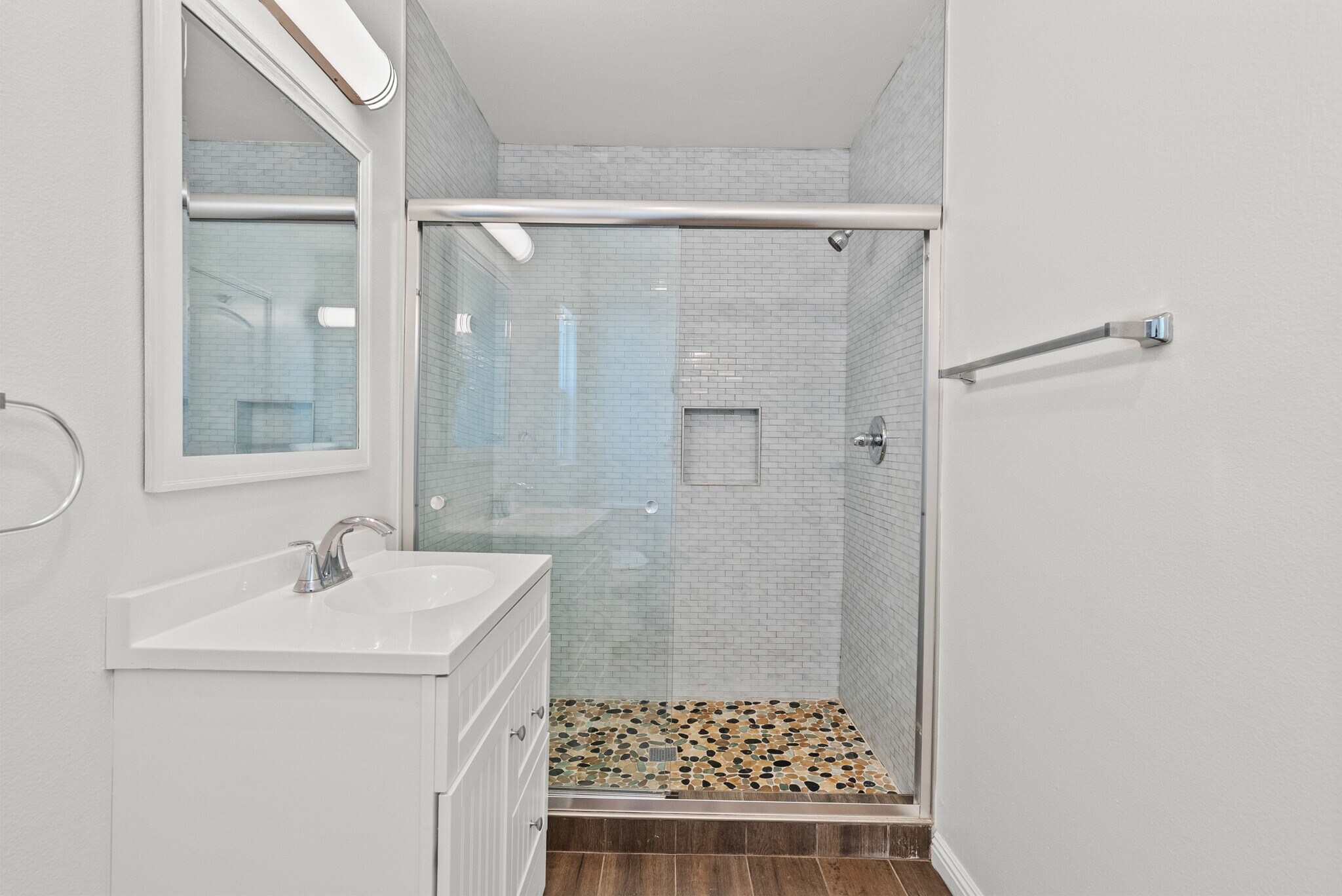 Building Photo - 4417 W 29th St