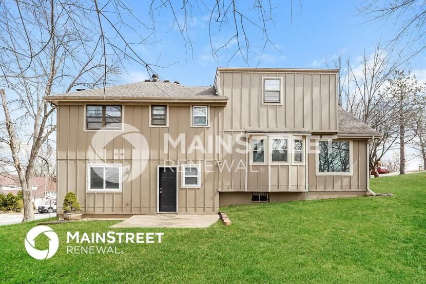 Building Photo - 6708 N Fisk Ave