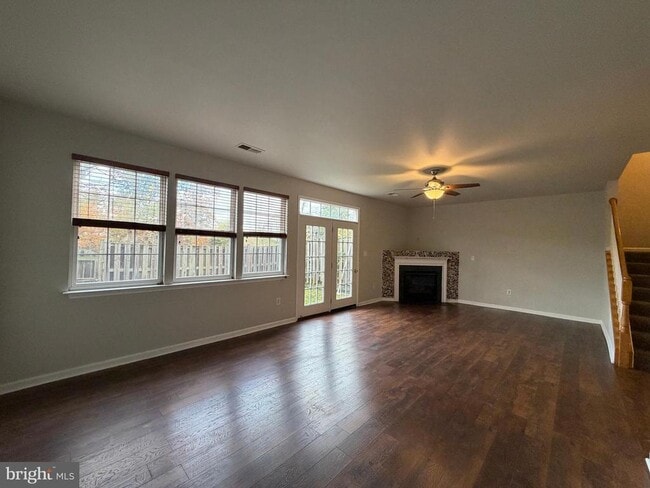 Building Photo - 412 Kintyre Ln