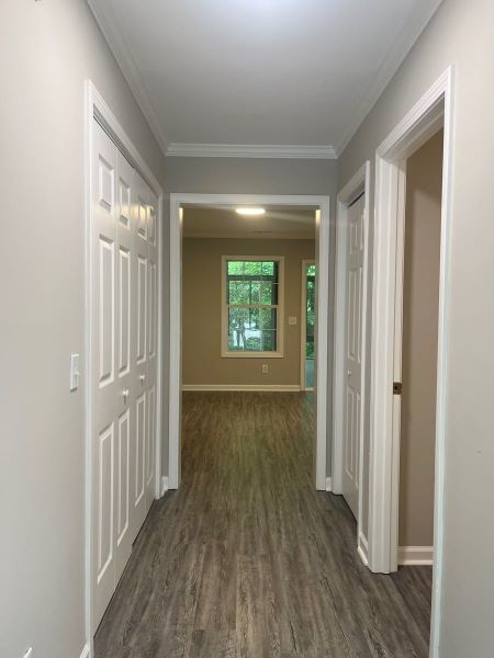 Building Photo - Recently renovated 3bd/2ba townhome in Ced...