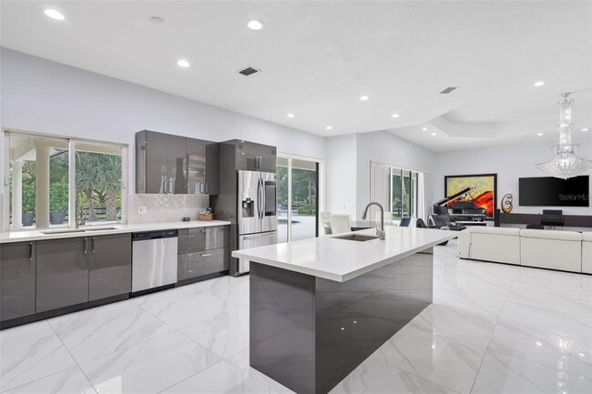 Building Photo - 10630 El Caballo Ct