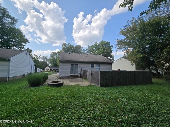 Building Photo - 3710 Locust Ave