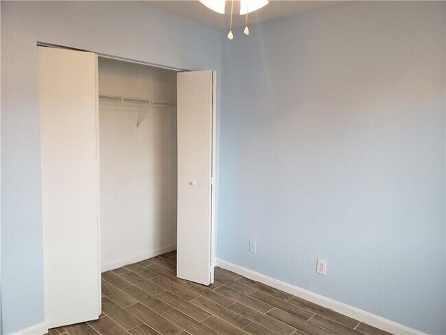 Building Photo - 2270 SW 87th Way