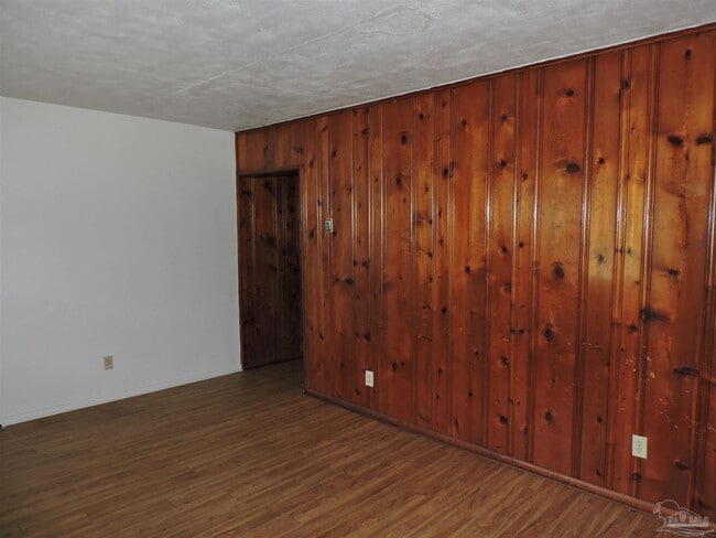 Building Photo - 1010 Pennsylvania Dr