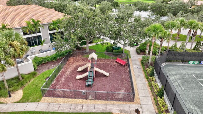 Building Photo - 9225 SW Pepoli Way