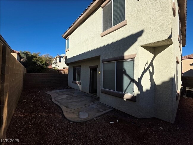 Building Photo - 3711 Lodina Ct