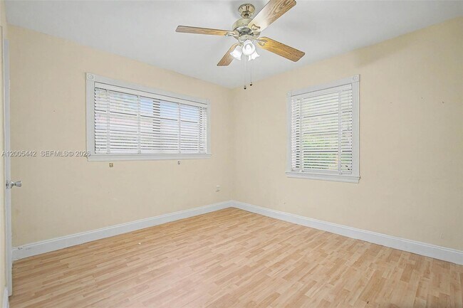 Building Photo - 8115 SW 63rd Pl