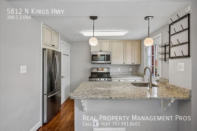 Building Photo - 5812 N Kings Hwy