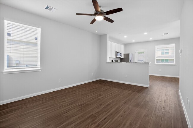 Building Photo - 13312 Burbot Dr