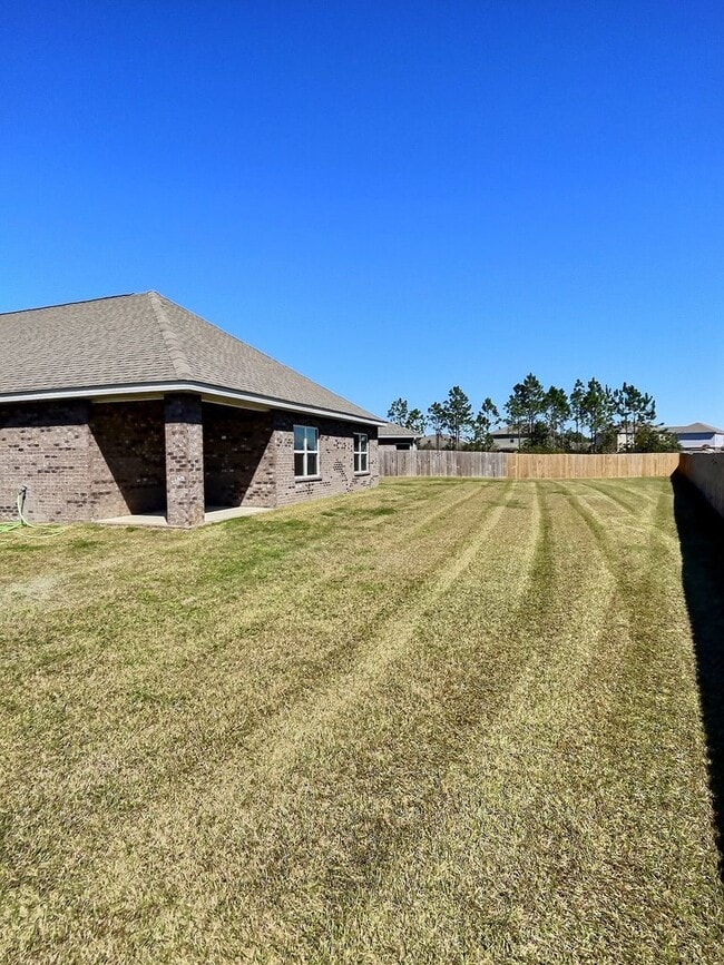 Building Photo - Beautiful 4-Bedroom, 2-Bath Home in Ocean ...