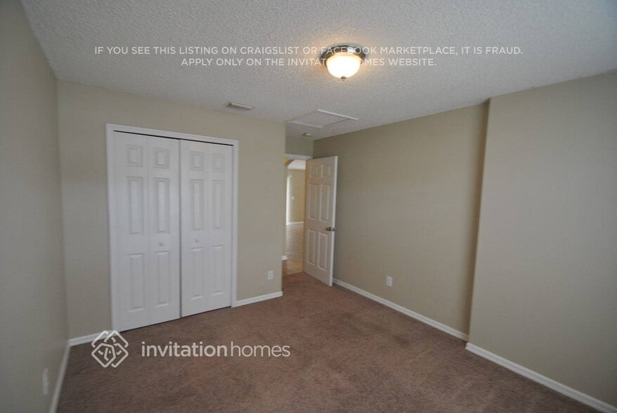 Building Photo - 718 Starland St SE