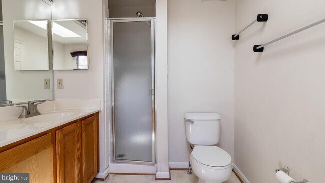 Building Photo - 45416 Baggett Terrace